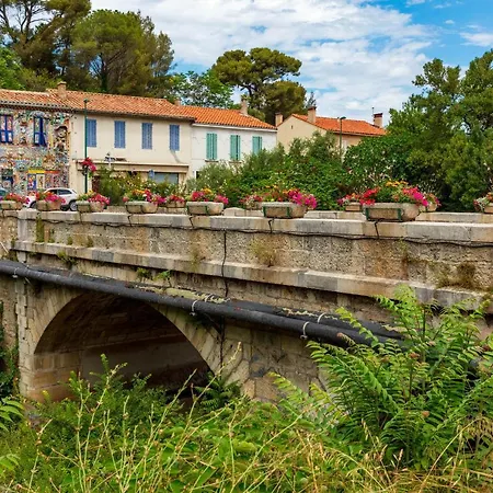 Logis Noemys Pont De L'etoile - Ex Mas De L'etoile 3* Aubagne