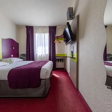 Logis Noemys Pont De L'etoile 3* Aubagne